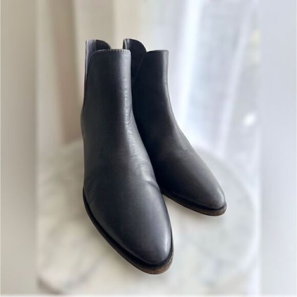 Free People Leather Charm Double V Ankle Boots Size 38.5 - Picture 4 of 16